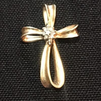 14k Gold Cross with Diamonds 1â€ high