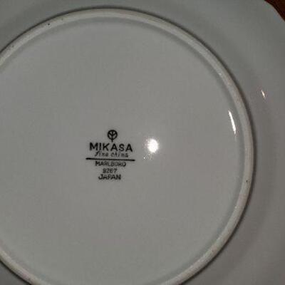 Vintage Mikasa Marlboro 6 piece Place Setting Dinner Salad Butter Cup Saucer Bowl Made in Japan(item #69)