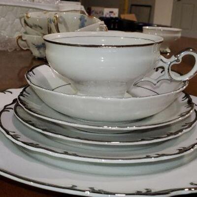 Vintage Mikasa Marlboro 6 piece Place Setting Dinner Salad Butter Cup Saucer Bowl Made in Japan (item #70)