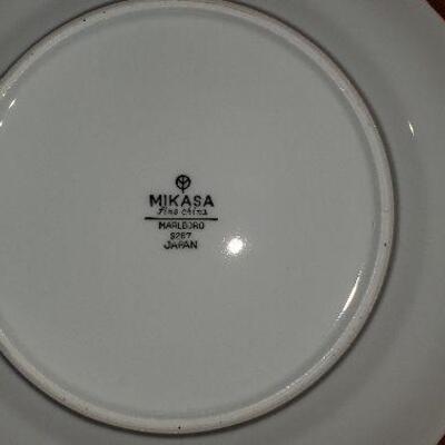 Vintage Mikasa Marlboro 6 piece Place Setting Dinner Salad Butter Cup Saucer Bowl Made in Japan (item #70)