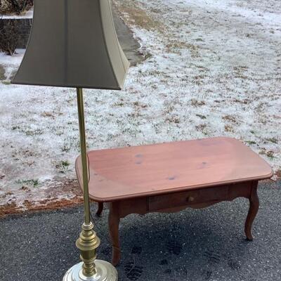 249 Wooden Coffee Table with Brass Floor Lamp 