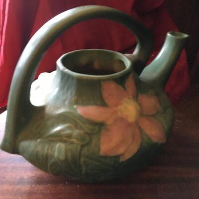 Antique Roseville Teapot 11 x 7.5 x 8.5”h