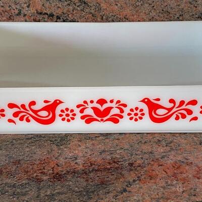 Pyrex Friendship Red Bird Lasagna Milk Glass Baking Pan 933  13.5x8.75x1.75 YD#022-0060