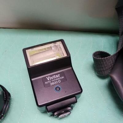 Minolta X700 film camera w/accessories