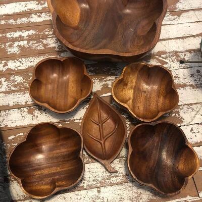 Wooden bowl set 6 pc 