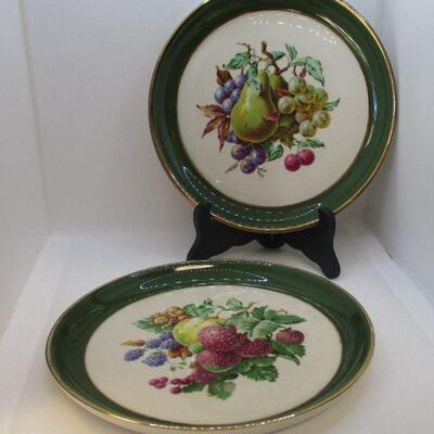 Lot 17 - (2) Hyalyn Fruit Plates Hickory NC