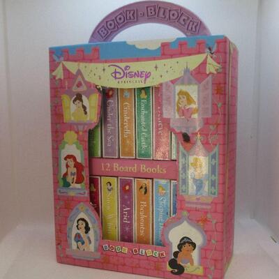 Lot 18 - Disney Princess Book Block