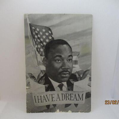 Lot 29 - Jumbo Post Card Martin Luther King Jr