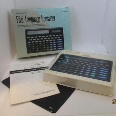 Lot 47 - Micronta Five-Language Translator