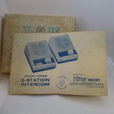 Lot 48 - IAK 2 Station Transistor Intercom Kit K-35