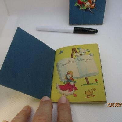 Lot 49 - (2) Tiny Tales by Whitman Mini-Books