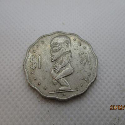 Lot 57 - 1992 Cook Islands $1 Coin