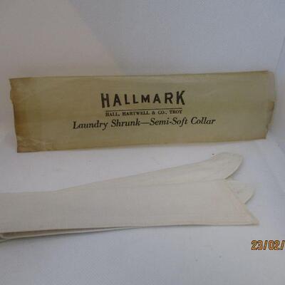 Lot 62 - Hallmark Laundry Shrunk Collar