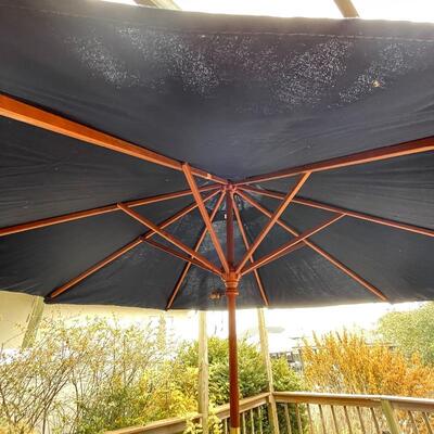 Avonlea Gardens Teak 7 Piece Patio Set With Sunbrella (Heavy)
