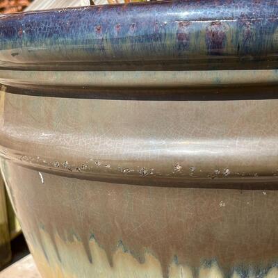 Heavy Glazed Pot with Overflow Tray