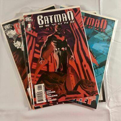 DC Comics - Batman - Beyond 2010