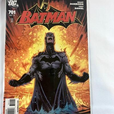 DC Comics - Batman #701