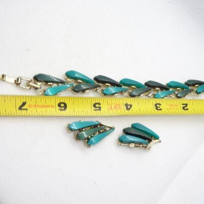 MId Century Thermo Plastic Teal Green Bracelet & Matching Clip Earrings 