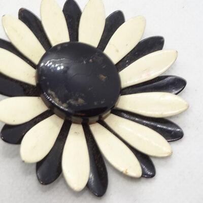 Black & White Metal Painted Flower Brooch 