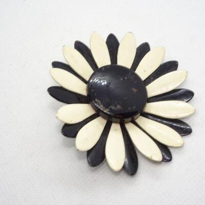 Black & White Metal Painted Flower Brooch 