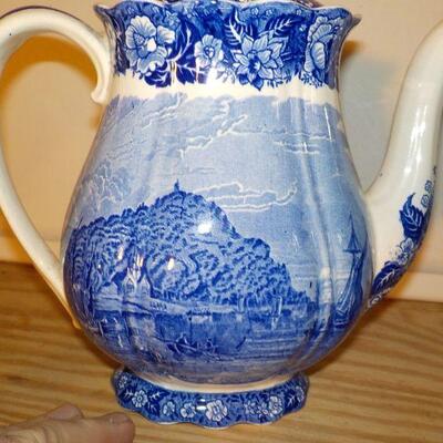 " Erith-Kent Thames River Scenes / Palissy Pottery.