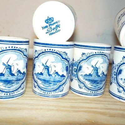 ' Original Vintage Delft shot Glasses . " (6)