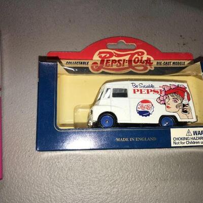 1959 Morris LD 150 Van Pepsi-Cola Die Cast Model Made in England - New In Box (item #116)