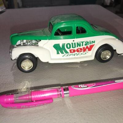 Mountain Dew Express Car (item #124)