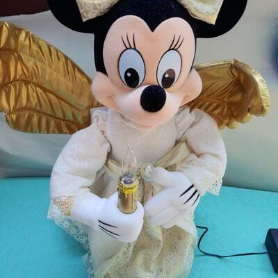 Minnie Mouse animated figure