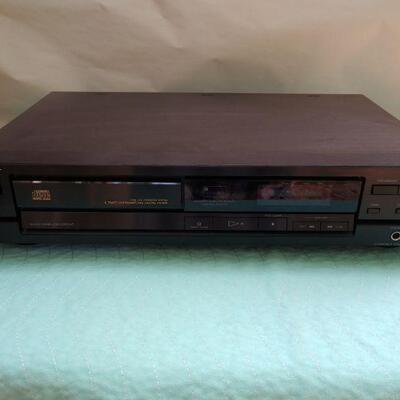 Sony cd player-CDP390
