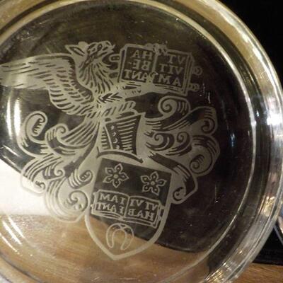 " 3 Super Glass Paper weights".