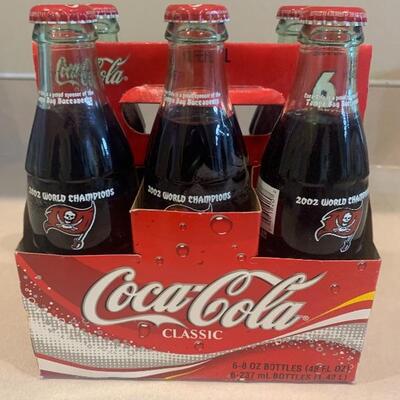2002 super bowl champion Tampa bay Bucs 6 pack cokes