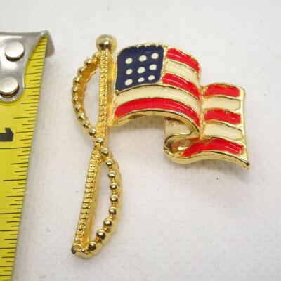 God Bless American Gold Tone Flying USA Flag Pin 