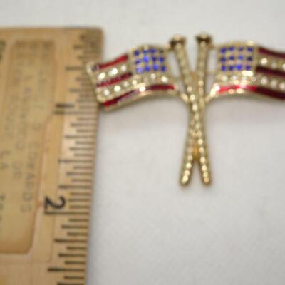 Stars & Stripes, Gold Tone Brooch Rhinestone