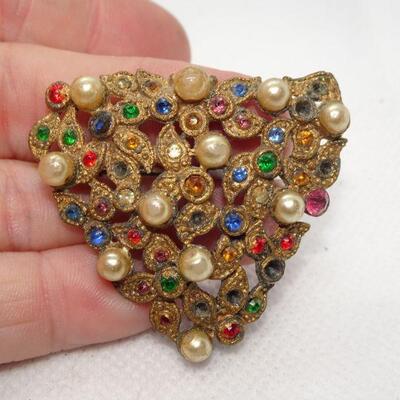 Art Nuevo Rhinestone & Pearl Brooch Pin, Triangle Design