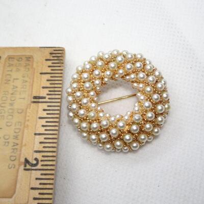 Well Made Gold Tone Seed Pearl Donut Shape Brooch, Elegant! 