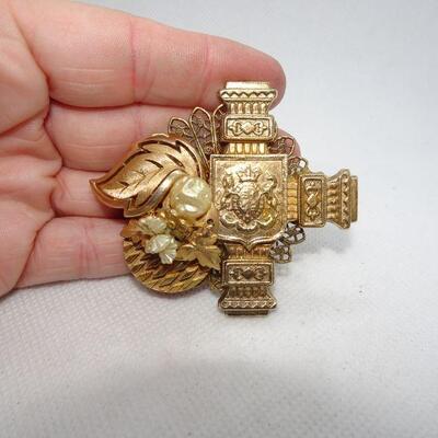 Victorian Style Handmade Cluster Brooch Gold Tone 