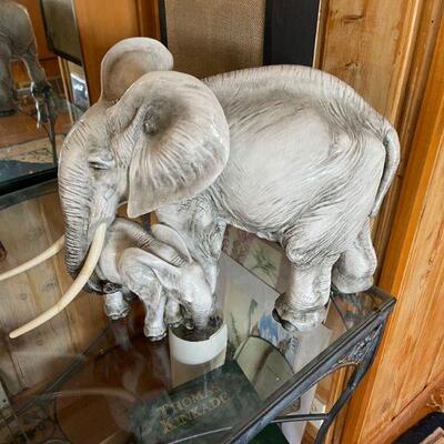 Large Elephant & baby sculptures 