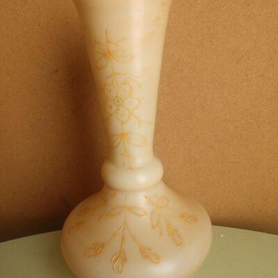 Lot 14 Vase 