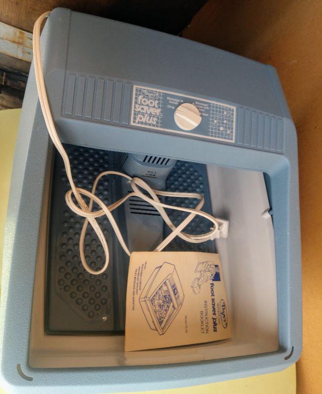 Lot 19 Vintage Foot Bath in Package