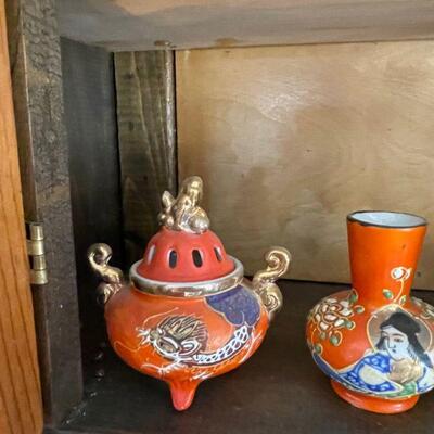 Metalware Oriental incense jar and vase / flaming pearl & dragon