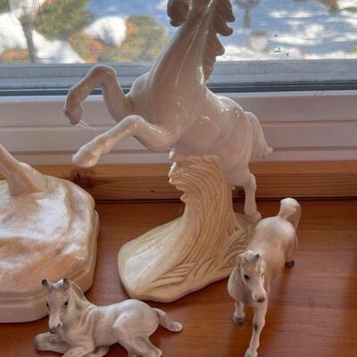 Porcelan Horses 