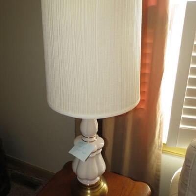 Vintage Lamp with Shade 32