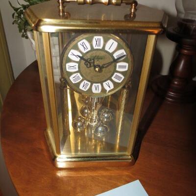 Elgin Anniversary Clock Brass Finish Roman Numerals 8 x 6 - Item # 15
