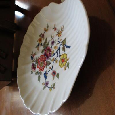 Limoges Shell Dish Plate 8 1/2 x 7 1/2 inches - Item # 55