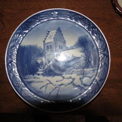 Five Pieces China Limoges Royal Copenhagen Laurel China Plates - Item # 58