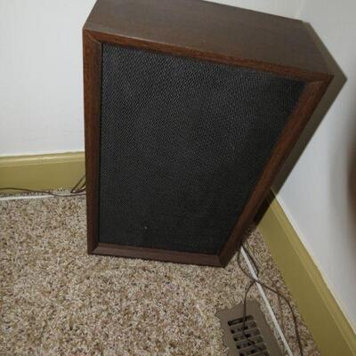 Sears AM FM 8 Track Stero with Three Speakers - Item # 61