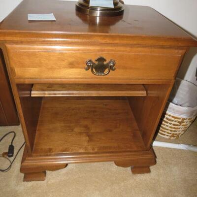 Ethan Allen Night Stand End Table Side Table 16 x 22 x 25 inches Tall - Item # 69
