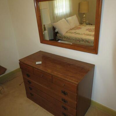 Ethan Allen Dresser Chest with Mirror  (mirror is 40 x 28) - Item # 87