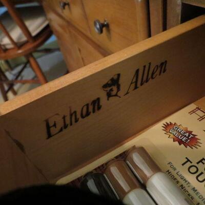 Ethan Allen Desk with Chair Bookshelves - Item # 105